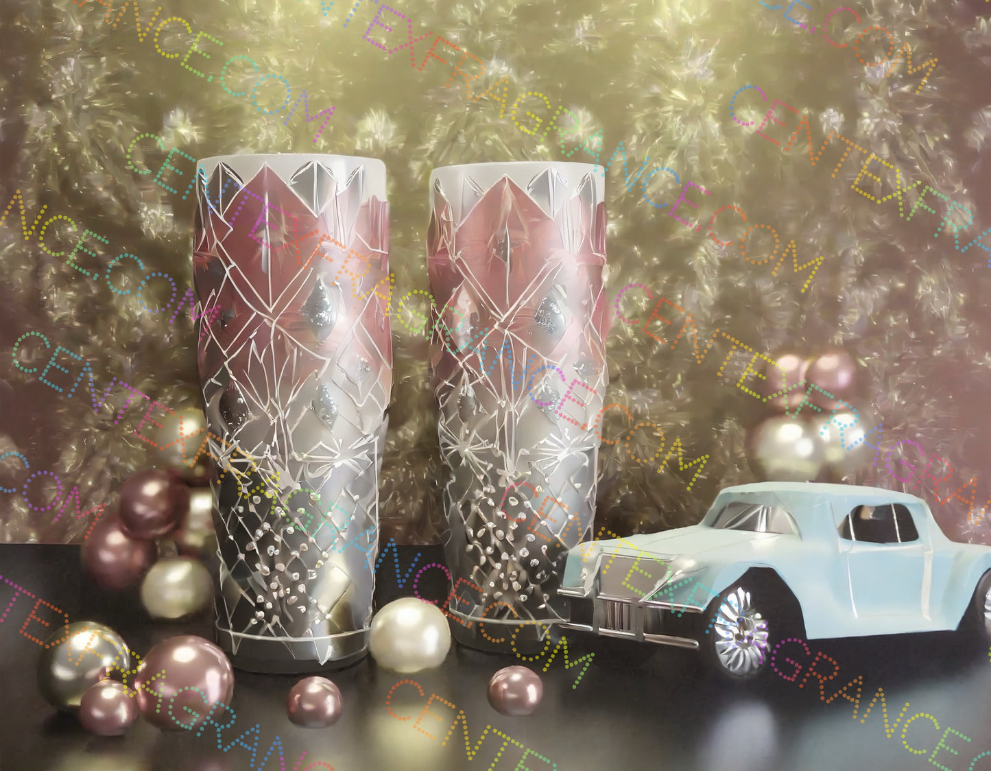 CFCS 01060112 Clip Art Stock Photos Tumblers and Cars shades of pink and Blue